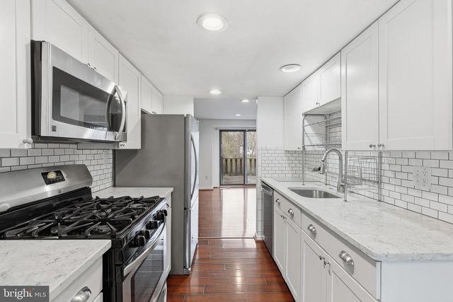 5497 ENDICOTT LN, Columbia, MD 21044