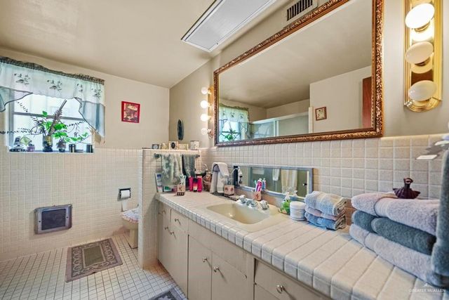 877 Garrison Drive, San Benito, TX 78586