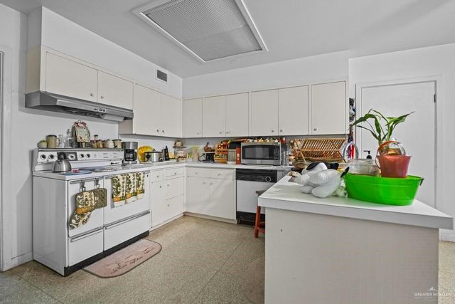 877 Garrison Drive, San Benito, TX 78586