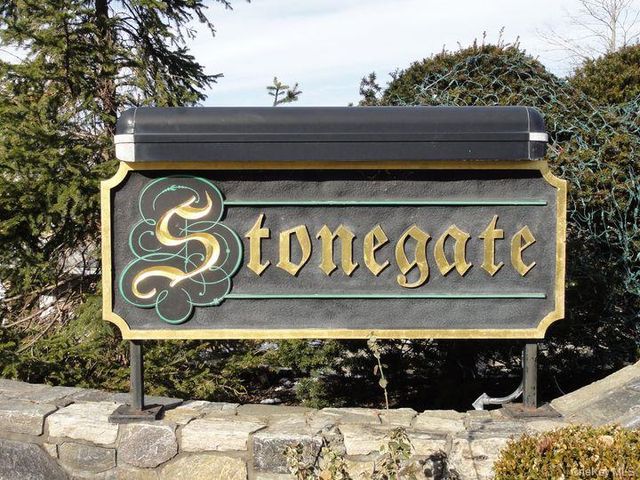 1840 Crompond Road 9A6, Peekskill, NY 10566