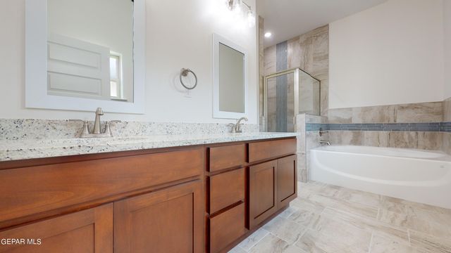 440 Soleil Road, Socorro, TX 79927