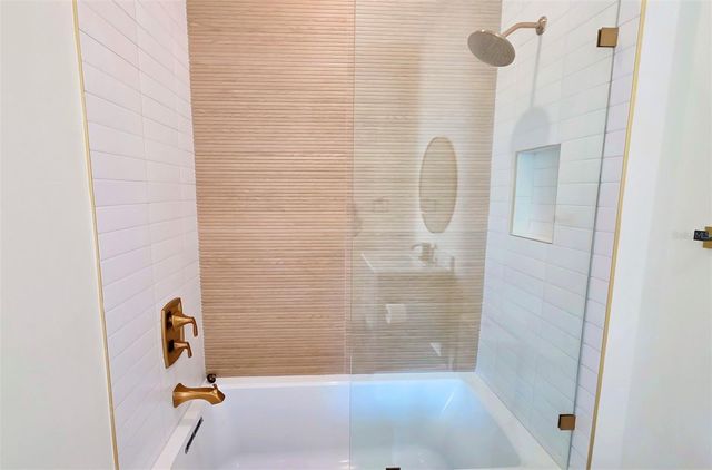 1156 COCOANUT AVENUE, Sarasota, FL 34236