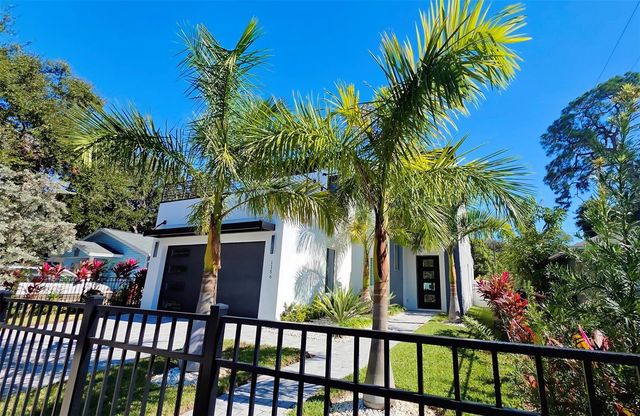 1156 COCOANUT AVENUE, Sarasota, FL 34236
