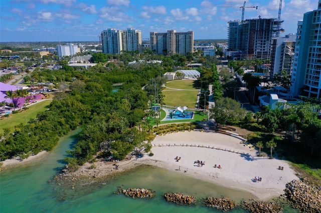 1156 COCOANUT AVENUE, Sarasota, FL 34236