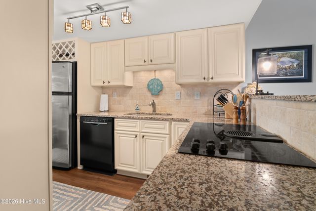 20 Bay Tree Trail Unit 6a, Southport, NC 28461