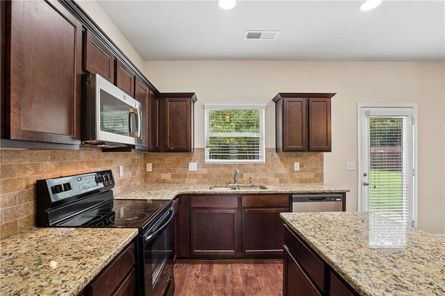 415 Sonja Lane, Loganville, GA 30052