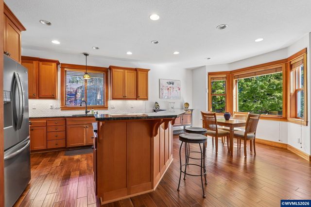 1126 Cascara Lp S, Salem, OR 97302