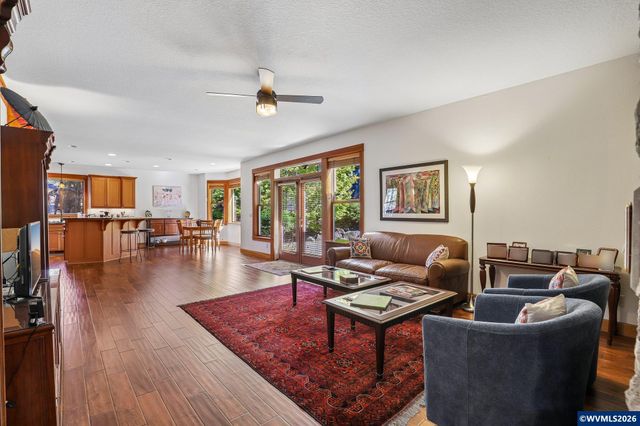 1126 Cascara Lp S, Salem, OR 97302