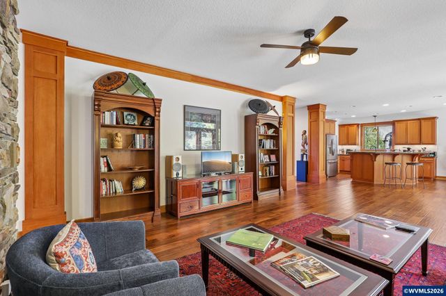1126 Cascara Lp S, Salem, OR 97302