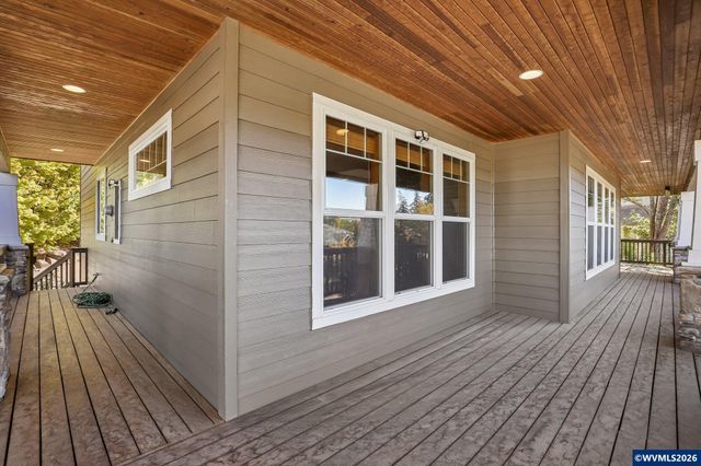 1126 Cascara Lp S, Salem, OR 97302