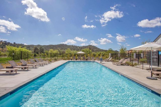 28229 Blossom Court, Valley Center, CA 92082