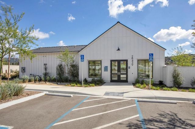 28229 Blossom Court, Valley Center, CA 92082