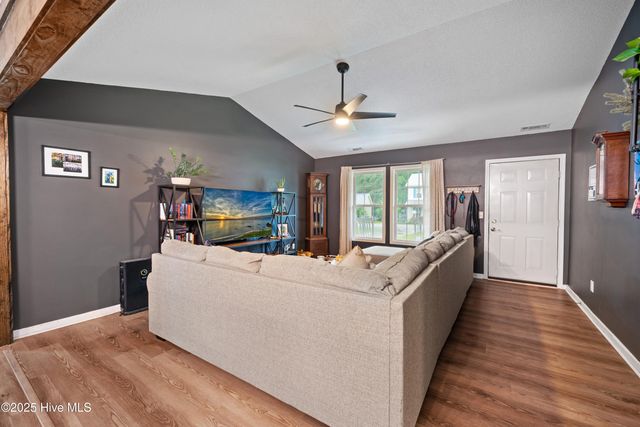 128 Sweetwater Drive, Jacksonville, NC 28540