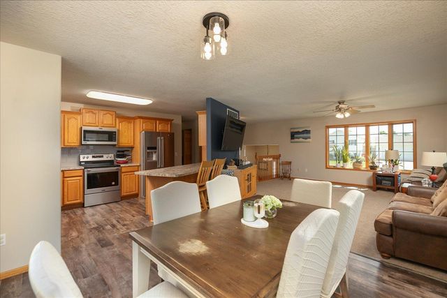 205 10th Avenue SE, Kasson, MN 55944