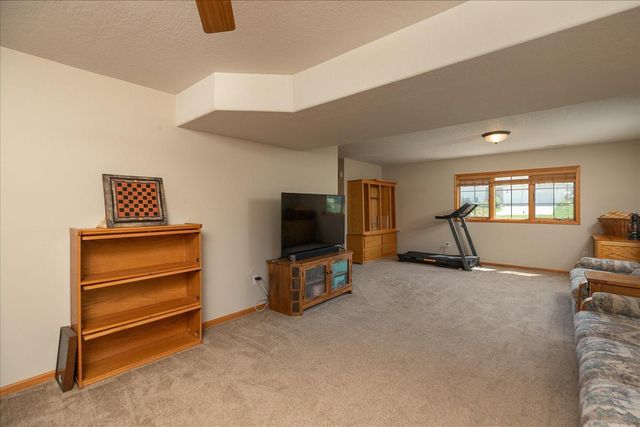 205 10th Avenue SE, Kasson, MN 55944