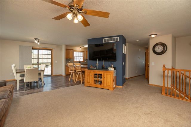 205 10th Avenue SE, Kasson, MN 55944