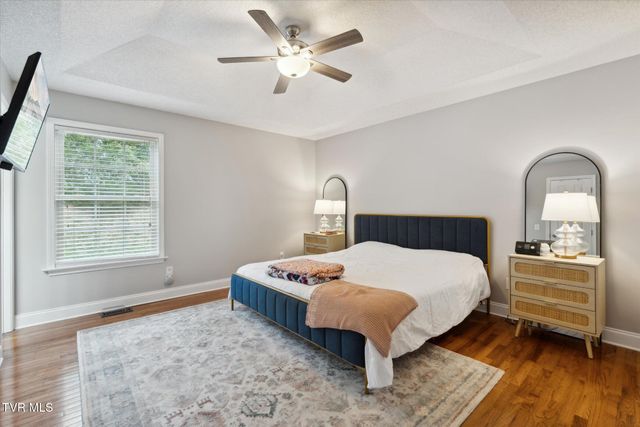 134 Yarrow Drive, Bluff City, TN 37618