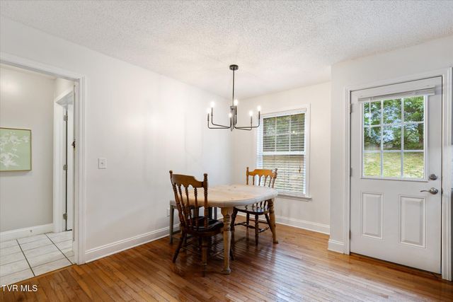 134 Yarrow Drive, Bluff City, TN 37618