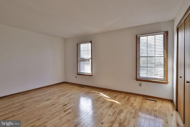 2559 MADISON AVE, Bethlehem, PA 18017