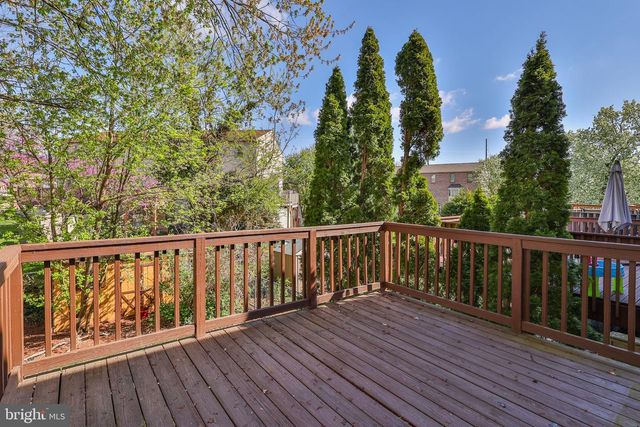 2559 MADISON AVE, Bethlehem, PA 18017