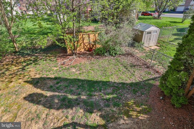 2559 MADISON AVE, Bethlehem, PA 18017