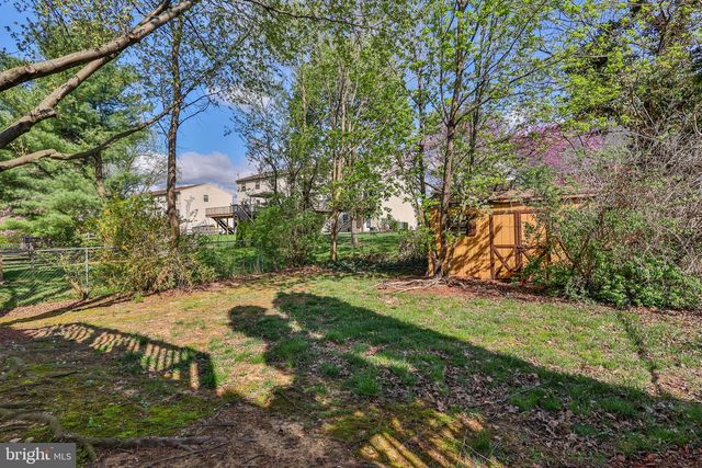 2559 MADISON AVE, Bethlehem, PA 18017