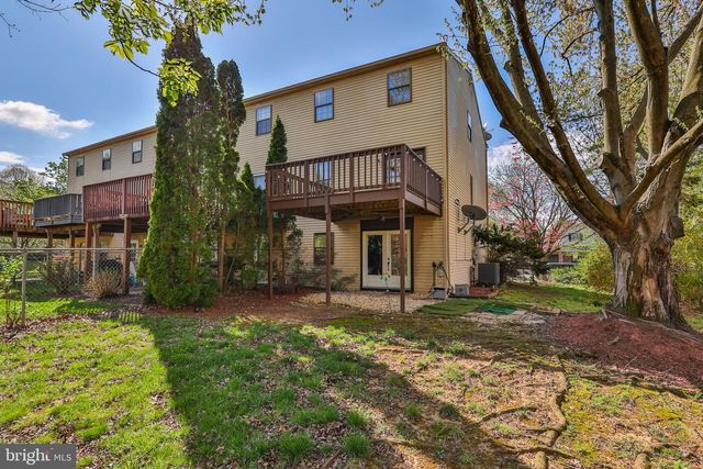2559 MADISON AVE, Bethlehem, PA 18017