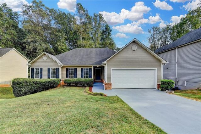 3401 Mosswood Lane, Rex, GA 30273