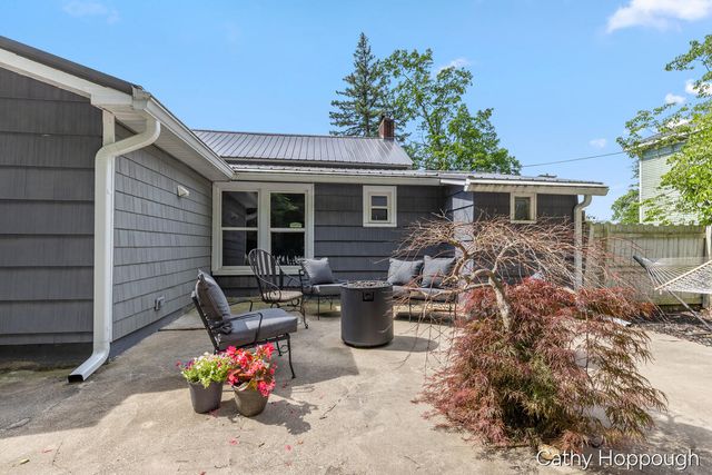 510 E Main Street, Ionia City, MI 48846