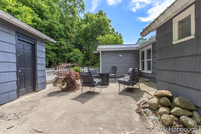 510 E Main Street, Ionia City, MI 48846