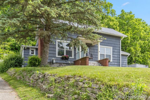 510 E Main Street, Ionia City, MI 48846