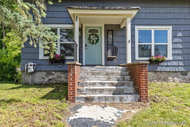 510 E Main Street, Ionia City, MI 48846