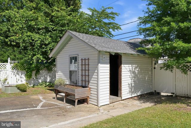 1702 LAKESIDE AVE, Baltimore, MD 21218