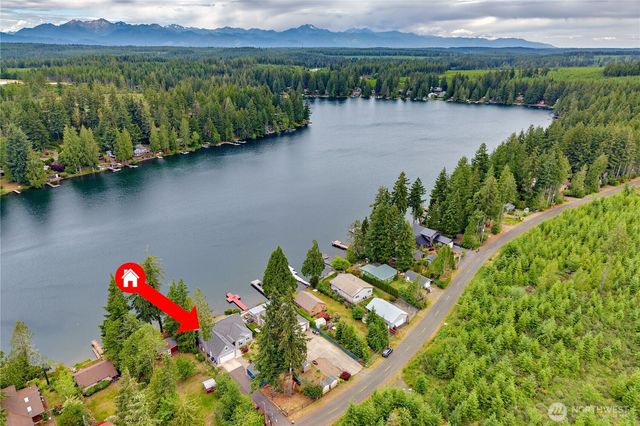 380 E Benson Lake Road, Grapeview, WA 98546