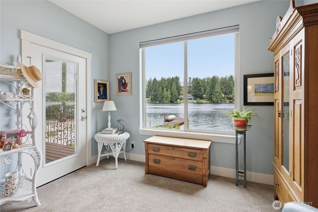 380 E Benson Lake Road, Grapeview, WA 98546