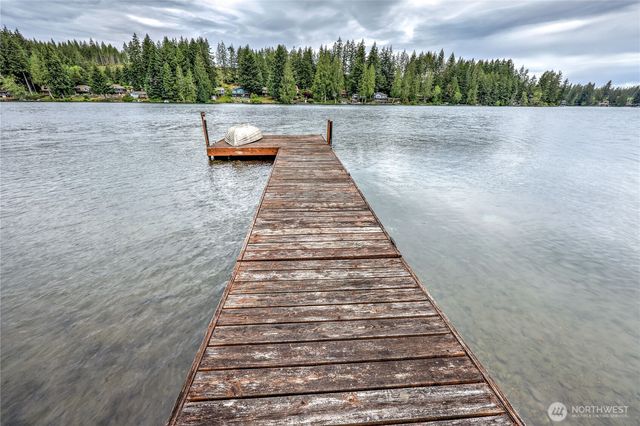 380 E Benson Lake Road, Grapeview, WA 98546
