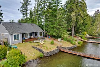 380 E Benson Lake Road, Grapeview, WA 98546