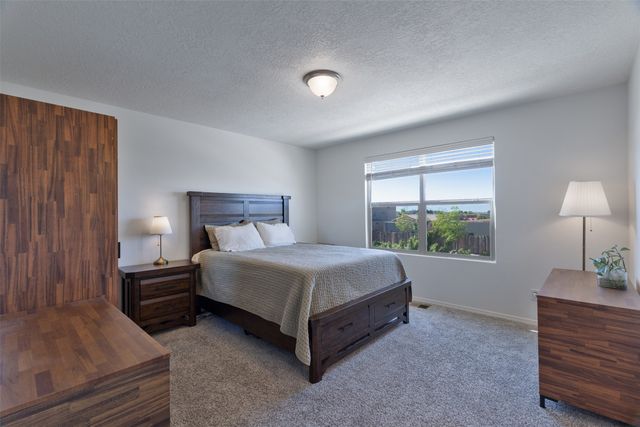 7151 Plaza Central, Santa Fe, NM 87507