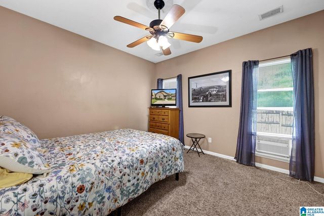 1224 PEBBLE CREEK CIRCLE, Gardendale, AL 35071