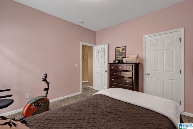 1224 PEBBLE CREEK CIRCLE, Gardendale, AL 35071