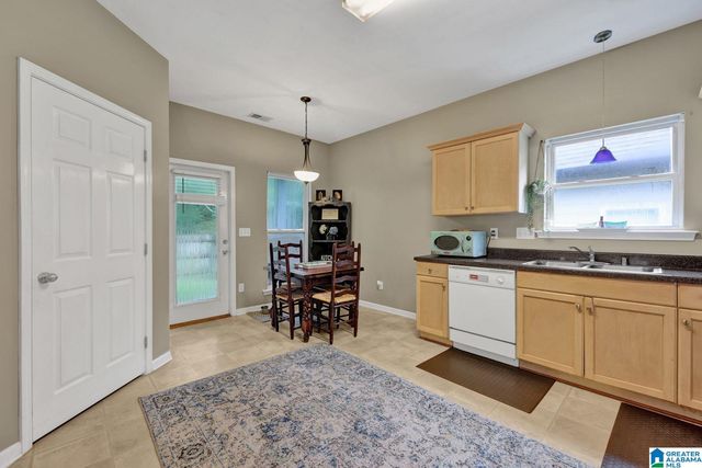 1224 PEBBLE CREEK CIRCLE, Gardendale, AL 35071