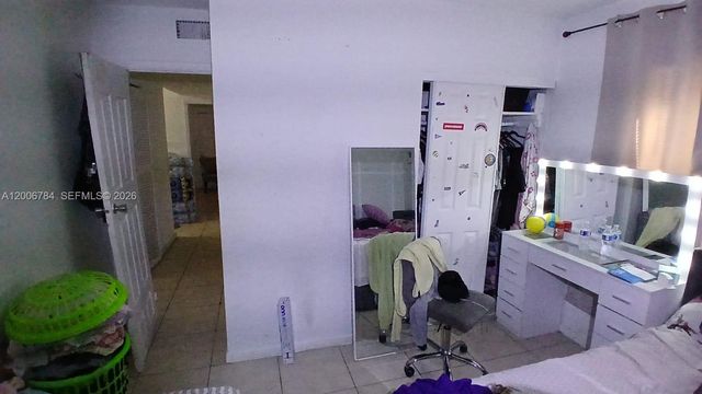 948 NW 14th Ct, Fort Lauderdale, FL 33311