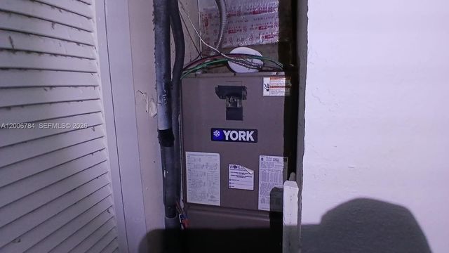 948 NW 14th Ct, Fort Lauderdale, FL 33311