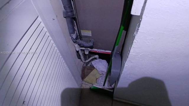 948 NW 14th Ct, Fort Lauderdale, FL 33311