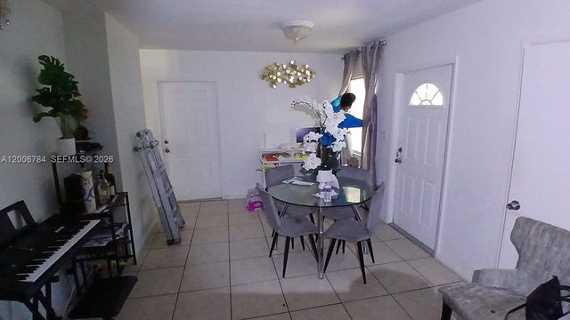 948 NW 14th Ct, Fort Lauderdale, FL 33311