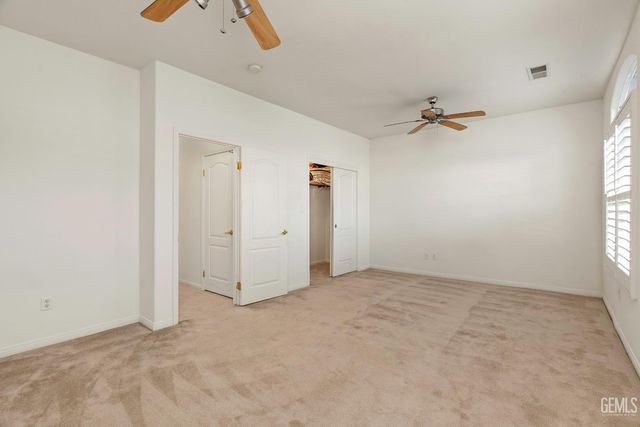 10807 Alexander Falls Avenue, Bakersfield, CA 93312