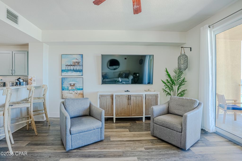 Image 4 of property listing at 15928 Front Beach Road 31908, Panama City Beach, FL 32413