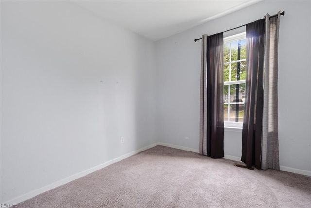 1704 Oakfield AVE, Norfolk, VA 23523