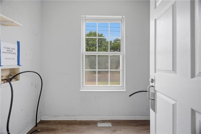 1704 Oakfield AVE, Norfolk, VA 23523