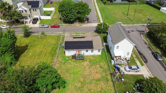 1704 Oakfield AVE, Norfolk, VA 23523